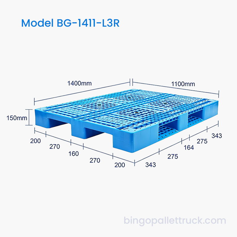 Plastikowa paleta o wymiarach 1400 x 1100 mm z 3 prowadnicami do czterokierunkowego wjazdu wózkiem widłowym